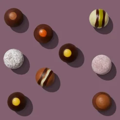 Vegetarian Chocolates|Letterbox Gifts<Hotel Chocolat Tipsy Truffles Sleekster with Happy Birthday Sleeve